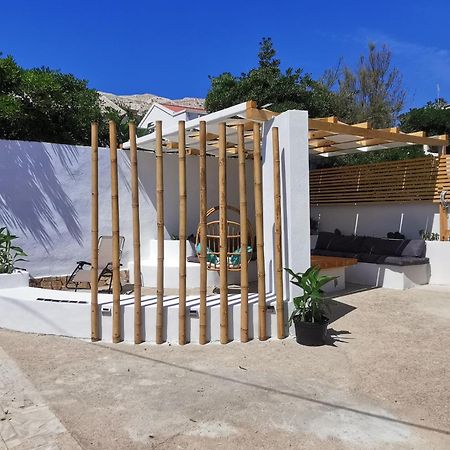 Laura'S Dream Appartments Паг Екстериор снимка